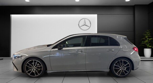 MERCEDES-BENZ A 220 4Matic 8G-DCT
