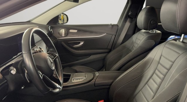 MERCEDES-BENZ E 220 d 4Matic 9G-Tronic