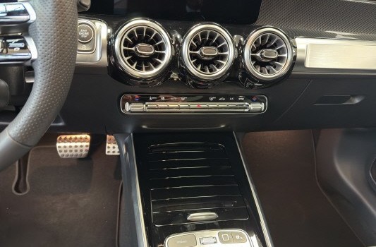 MERCEDES-BENZ GLB 35 AMG GLB AMG 35 4M 8G-Tronic