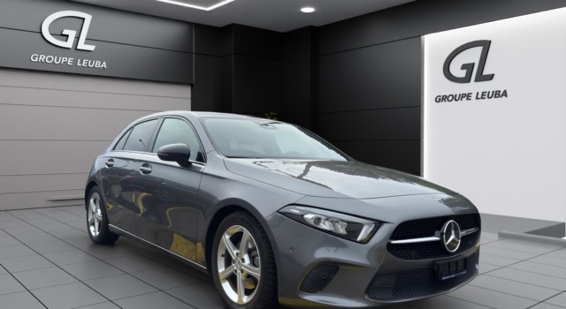 MERCEDES-BENZ A 220 Progressive 4Matic