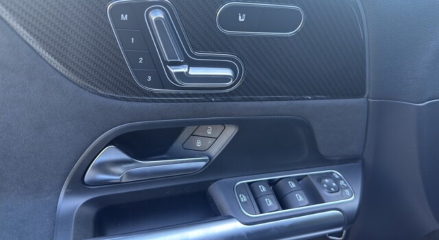 MERCEDES-BENZ B 220 4Matic 8G-DCT