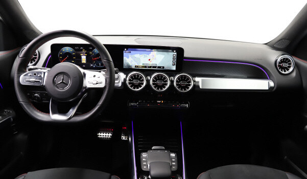 MERCEDES-BENZ GLB 250 AMG Line 4 MATIC