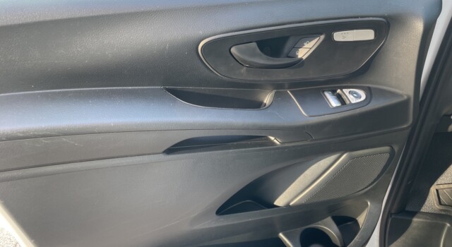 MERCEDES-BENZ VITO 116 CDI Lang 9G-Tronic 4M Pro