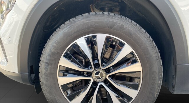 MERCEDES-BENZ GLB 250 Style 4 MATIC