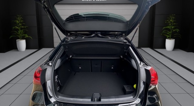 MERCEDES-BENZ A 35 AMG A AMG 35 4Matic 8G-DCT