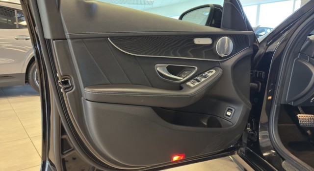 MERCEDES-BENZ C 43 AMG 4Matic