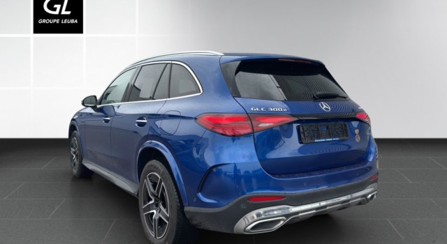 MERCEDES-BENZ GLC 300 e 4M 9G-Tronic