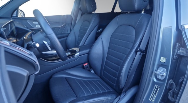 MERCEDES-BENZ EQC 400 AMG Line 4Matic