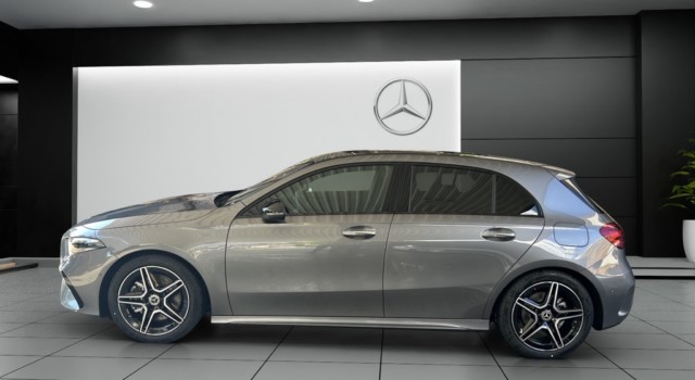 MERCEDES-BENZ A 220 4Matic 8G-DCT