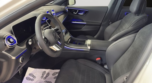 MERCEDES-BENZ C 200 4 Matic