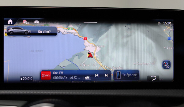 MERCEDES-BENZ A 180 7G-DCT