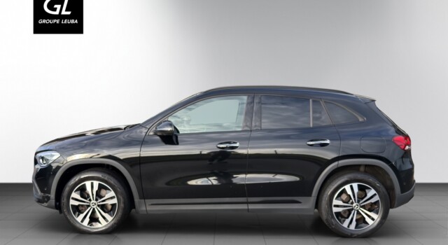MERCEDES-BENZ GLA 250 Progressive4Matic