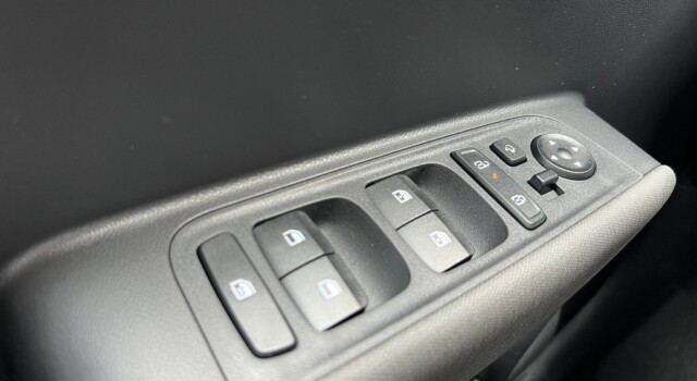 HYUNDAI INSTER 42kWh Amplia