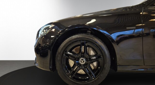 MERCEDES-BENZ E 300 de T 4Matic EQ Star 9G-Tronic