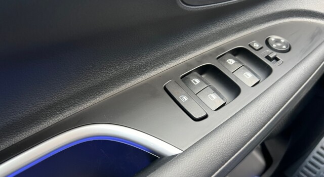 HYUNDAI BAYON 1.0 T-GDi Amplia DCT