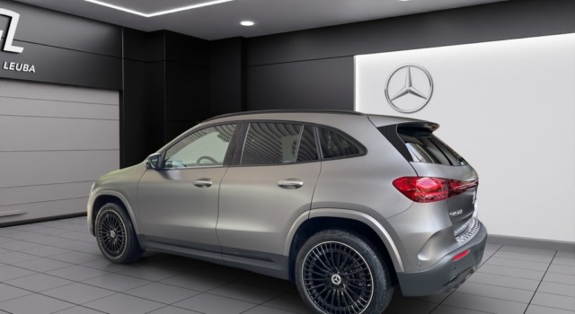 MERCEDES-BENZ EQA 350 66,5 kWh 4Matic Excellence
