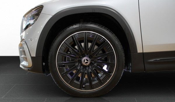 MERCEDES-BENZ GLB 250 4Matic 8G-Tronic