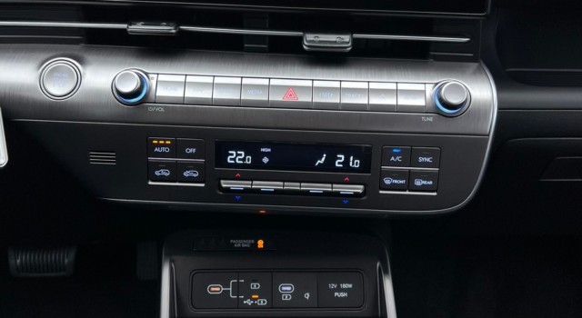 HYUNDAI KONA 1.6 GDi HEV Vertex DCT