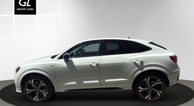 AUDI Q3 SB 40 TDI S line qu