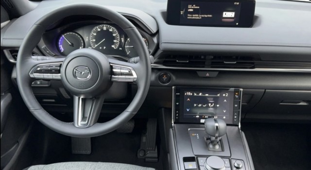 MAZDA MX-30 e-Skyactiv Exclusive Line