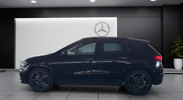 MERCEDES-BENZ GLA 220 4Matic 8G-DCT