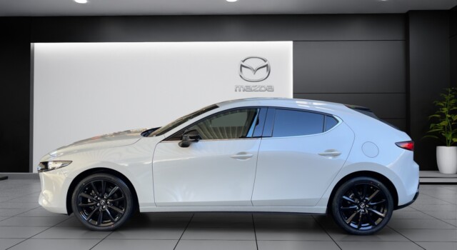MAZDA 3 Hatchback SKYACTIV-X M Hybrid 186 Homura Automat