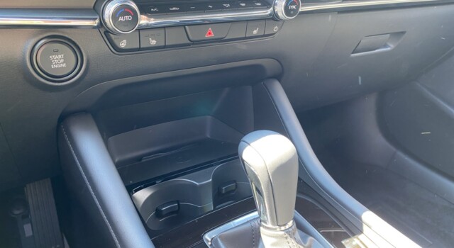 MAZDA 3 Hatchback SKYACTIV-G M Hybrid 140 Centre Line Automat