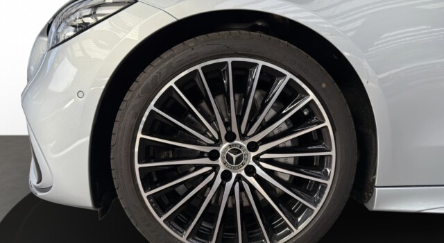 MERCEDES-BENZ C 220 d 4 Matic Swiss Star