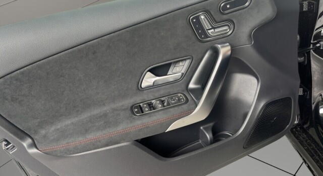 MERCEDES-BENZ A 250 e EQ Star 8G-DCT