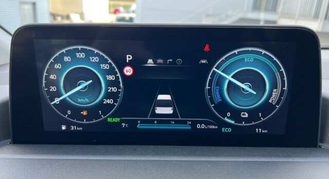 HYUNDAI STARIA Wagon 1.6 T-GDi HEV Vertex A