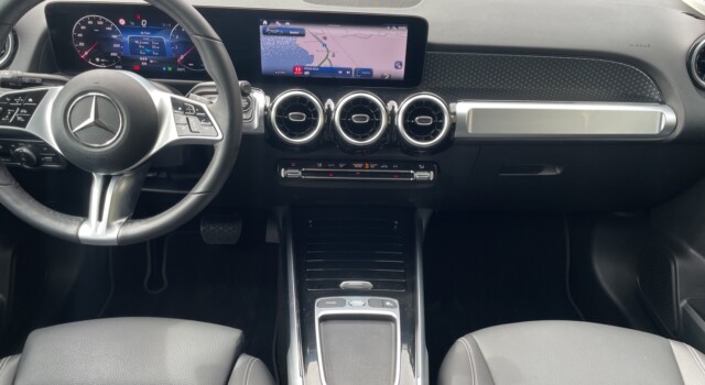 MERCEDES-BENZ GLB 220 4Matic 8G-Tronic