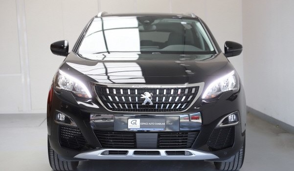 PEUGEOT 3008 1.5 BlueHDi Allure