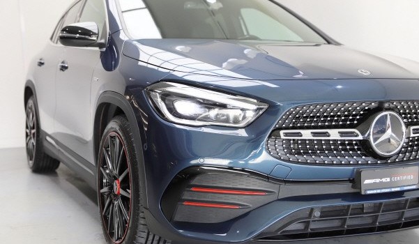 MERCEDES-BENZ GLA 200 d Edition1. 4Matic