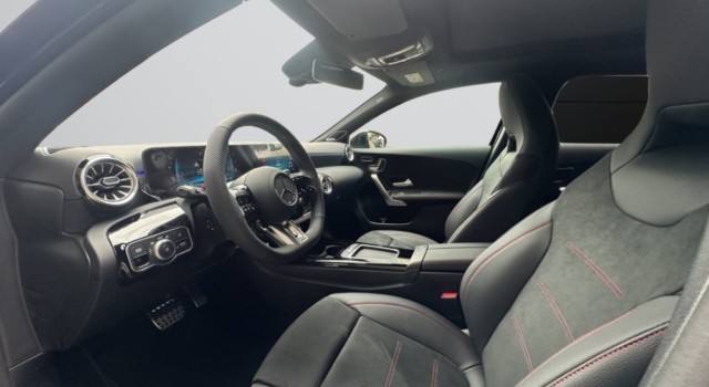 MERCEDES-BENZ A 35 AMG A AMG 35 4Matic 8G-DCT