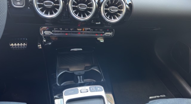 MERCEDES-BENZ A 200 Night Star 7G-DCT