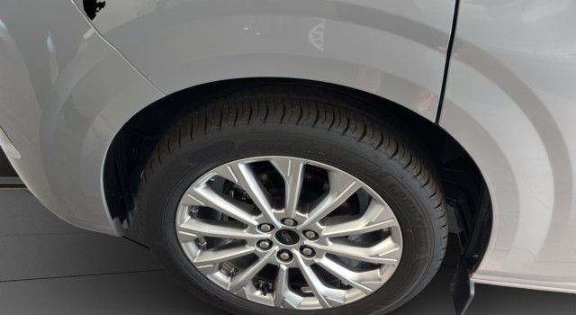 FORD TOURNEO CUSTOM 320 L1 TITANIUM 170CH AUTOMATIQUE