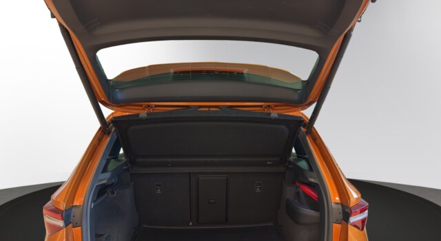 SKODA KAROQ 2.0 TDI CR Sport Line 4×4 DSG