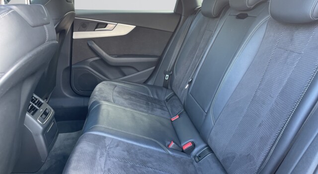 AUDI A4 Avant 2.0 TFSI Sport quattro S-tronic