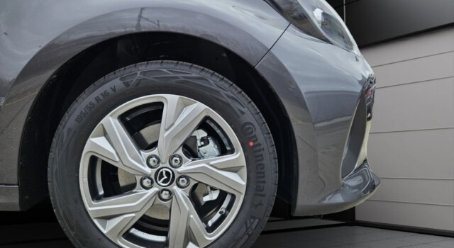 MAZDA 2 Hybrid Homura