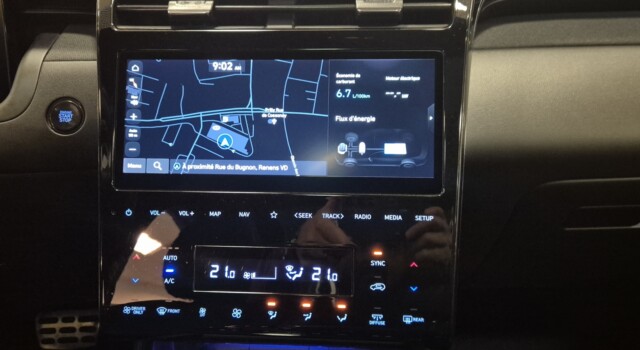 HYUNDAI TUCSON 1.6HEV NLi LUX 4WD