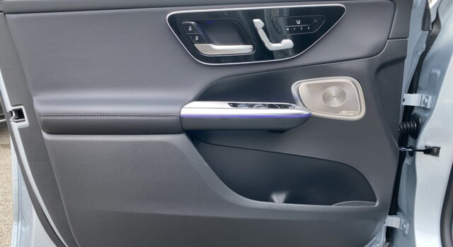 MERCEDES-BENZ GLC 300 4Matic AMG Line 9G-Tronic