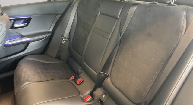 MERCEDES-BENZ C 200 4 Matic