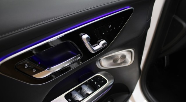 MERCEDES-BENZ GLC 300 de 4Matic EQ Star 9G-Tronic