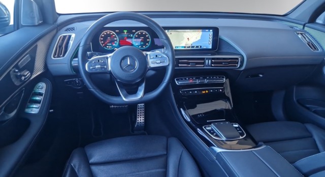 MERCEDES-BENZ EQC 400 AMG Line 4Matic