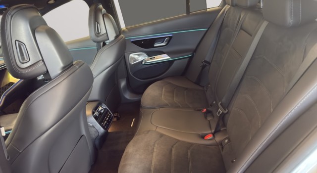 MERCEDES-BENZ E 220 d T 9G-Tronic