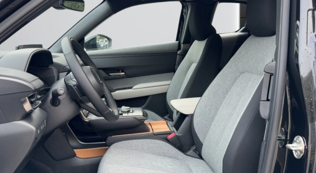 MAZDA MX-30 e-Skyactiv Exclusive Line