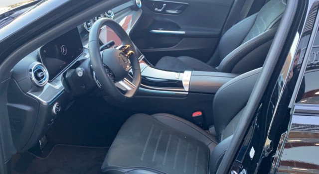MERCEDES-BENZ C 200 4Matic AMG Line