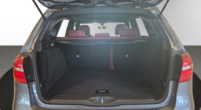 MERCEDES-BENZ B 220 AMG Line 4Matic