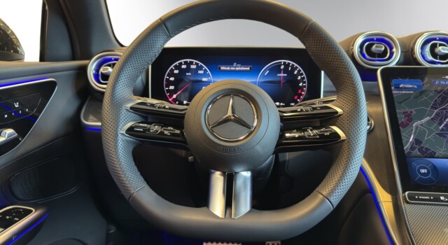 MERCEDES-BENZ GLC 300 de 4M 9G-Tronic