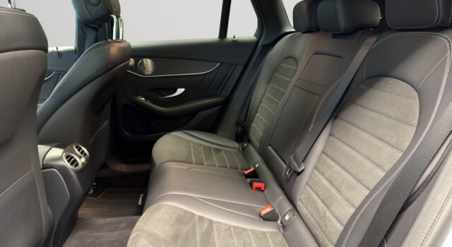 MERCEDES-BENZ GLC 300 e AMG Line Plus 4Matic 9G-Tronic